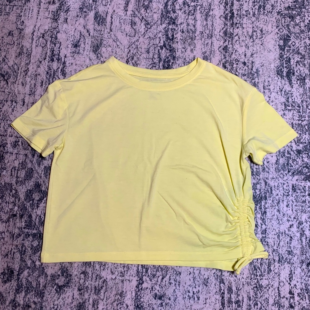 Gap fit brushed Jersey girls yellow top. Size S.